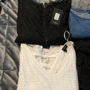 NWT Womens lot of tops sizes are 2x -18/20